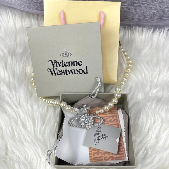 Vivienne Westwood Single Layer Pearl Necklace Silver Pendant - Picture 1 of 10